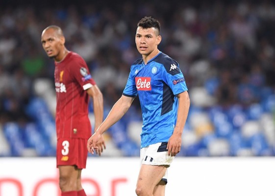 El Nápoles del ‘Chucky’ Lozano le pegó al campeón Liverpool