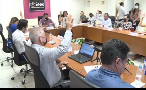 $!Eligen a Arturo Fajardo como nuevo presidente del IEES en Sinaloa