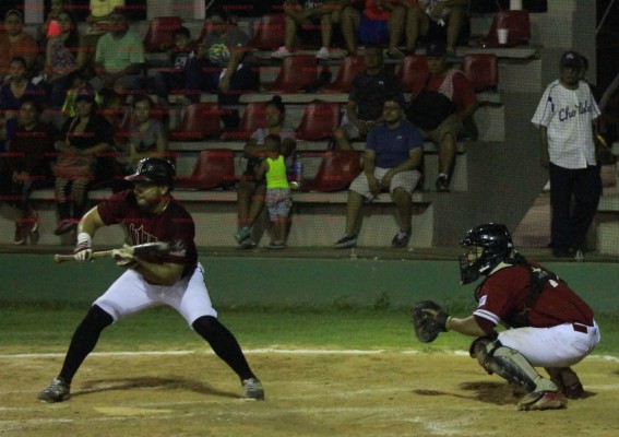 Suterm, a un paso de la final de la Liga de Beisbol Clase Abierta