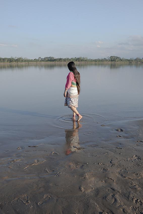 $!“The land flew away” (La tierra se fue volando) - Femgrafía.