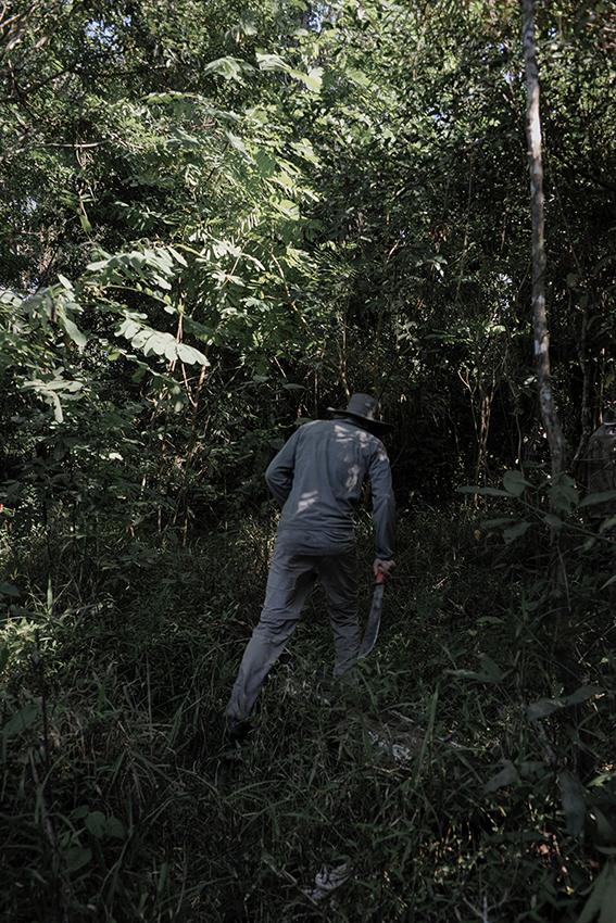 $!“The land flew away” (La tierra se fue volando) - Femgrafía.