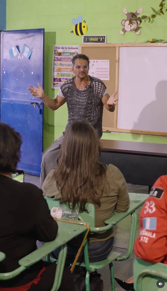 $!El recordó como dejaba copiar a sus alumnos en los exámenes.