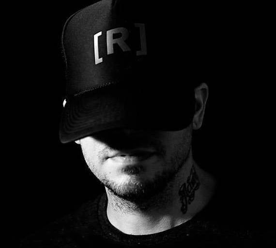 Amenaza Residente con lanzar temas en contra de otros cantantes