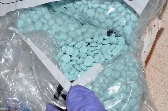 $!Destruye FGR en Culiacán 40 mil litros y más de 11 toneladas de narcóticos y precursores químicos