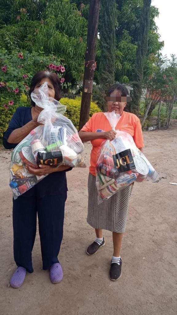 $!Difunden en redes supuesta repartición de despensas de parte del ‘Chapo’ Guzmán