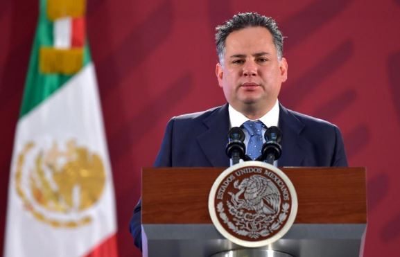 Al menos 6 funcionarios protegían a la mafia rumana y obtenían beneficios: Santiago Nieto