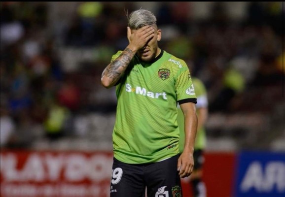 Gabriel Hachen recibe una suspensión y una multa económica.