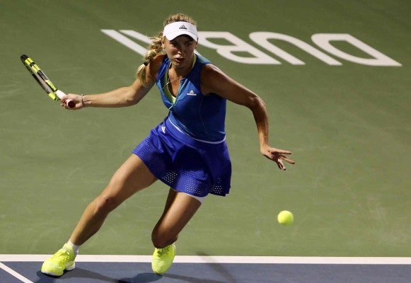 Wozniacki avanza a las semifinales del torneo de Dubai