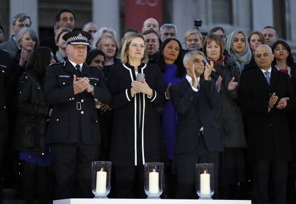 Pide ministra abrir WhatsApp a policía