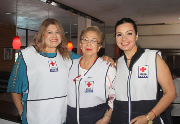 Cruz Roja Mazatlán invitan a desayuno y pasarela