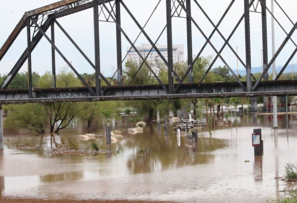 Tormenta tropical Ivo desquicia a Sinaloa