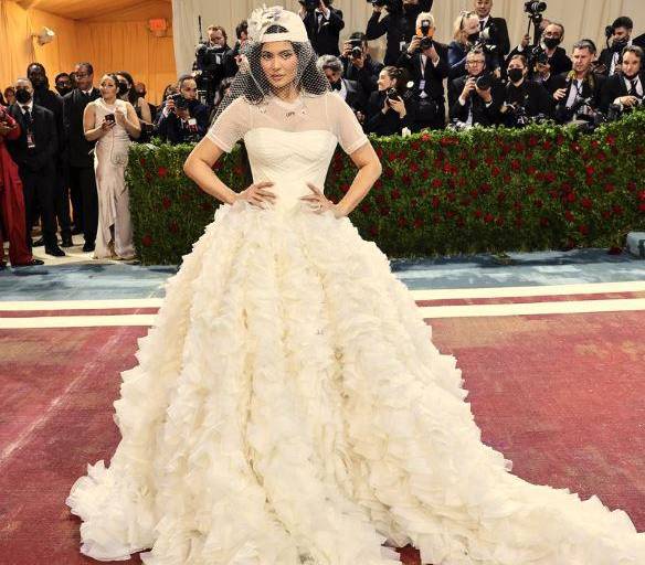 Vive la Gala del Met 2022 una noche de extremo glamour