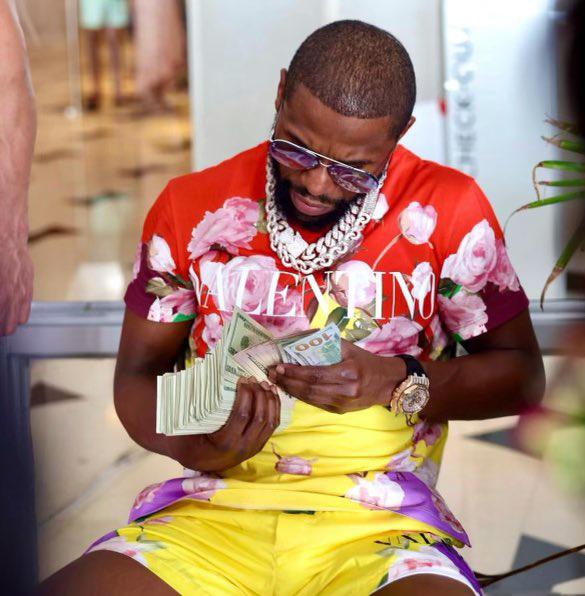 $!Floyd Mayweather Jr. busca un ambicioso regreso al ring fuera de Estados Unidos