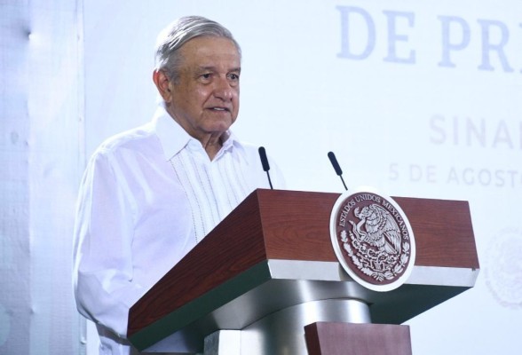 Dice AMLO que no tenía conocimiento de empresario de beisbol ligado a firmas factureras; la LMP lo avaló, afirma