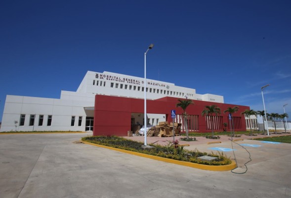 ¿Cómo le vamos a hacer para ir hasta allá?, se preguntan pacientes sobre el nuevo Hospital General de Mazatlán