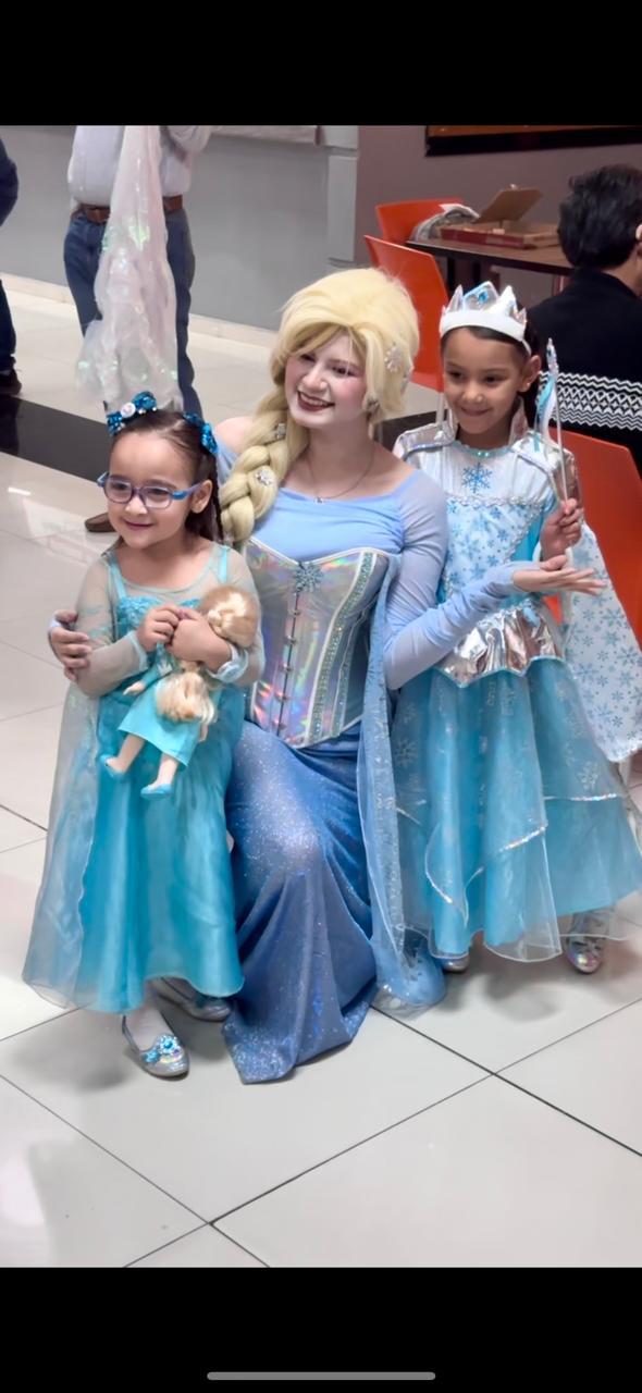 $!La artista tiene un repertorio especial para las fiestas infantiles.