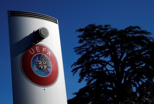 UEFA considera una final de la Supercopa con público en el estadio
