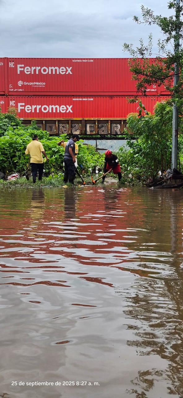 $!Lluvias intensas ocasionan desbordamiento de arroyos y ríos en sur de Escuinapa