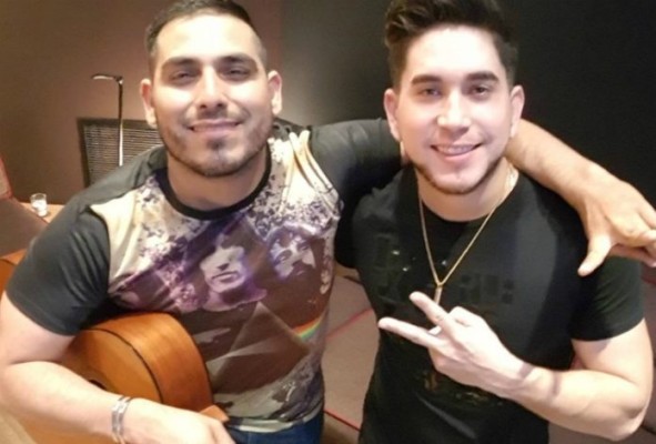 Espinoza Paz y El Bebeto.