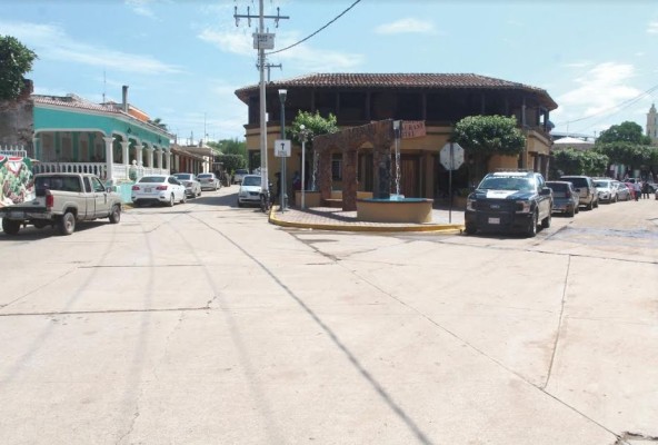 Buscan regresar al viejo empedrado en La Noria, Mazatlán