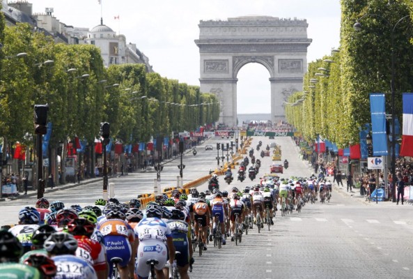 Sacan el Tour de Francia de calendario de la UCI