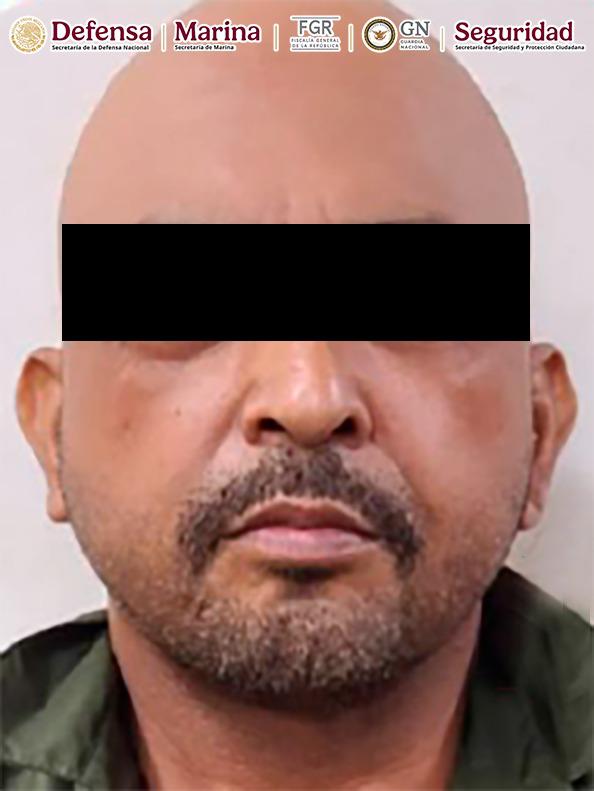 $!Detienen a dos por extorsión en Mazatlán; operaban en el Mercado de Abastos La Yarda