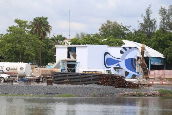 Exige Quirino acelerar construcción de acuario en Mazatlán