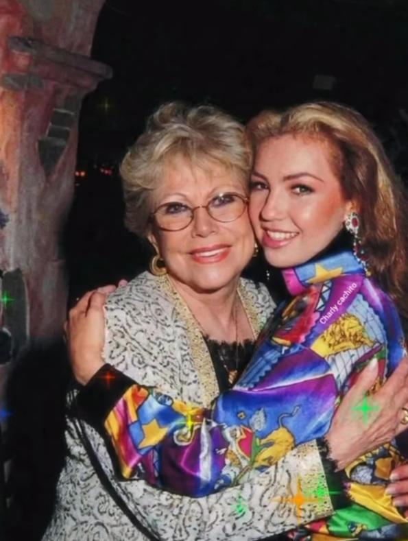 $!Thalía recordó a su mamá Yolanda Miranda.