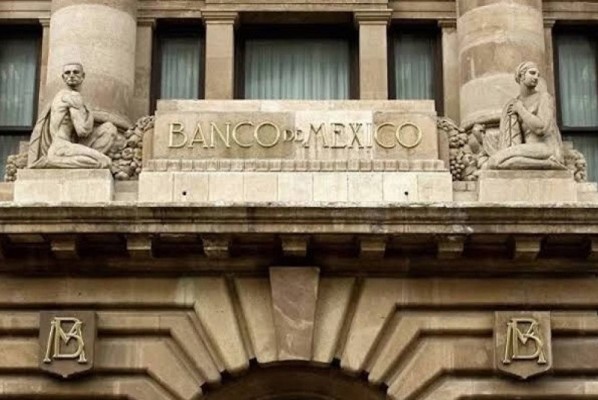 Especialistas consultados por Banxico prevén caída de 8.97% en 2020; remesas repuntan 18% en mayo