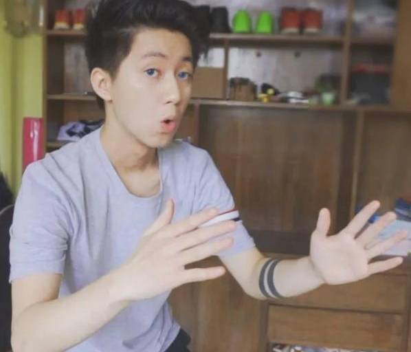 Por burlarse de indigente, youtuber de España es sentenciado a 15 meses de cárcel