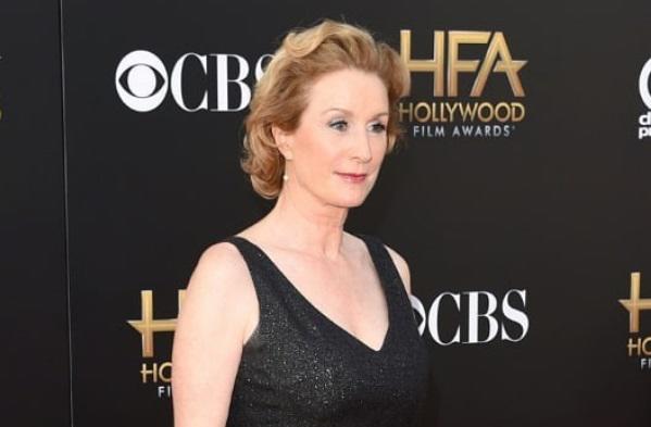 Fallece Lisa Banes tras ser atropellada por un motociclista