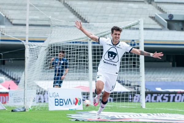 Pumas sigue en plan grande y retoma el liderato al vencer 3-0 al San Luis