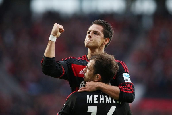 ‘Chicharito’ gana al mejor gol latino de la historia en la Bundesliga