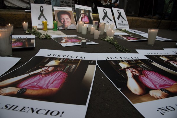 Tras el homicidio de Miroslava Breach, la muerte de otras cinco personas ha sido vinculada a su crimen, sin embargo, las autoridades de Chihuahua no las investigaron a fondo.