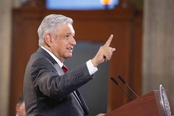 Llega a Segundo Informe con altas y bajas el Presidente Andrés Manuel López Obrador