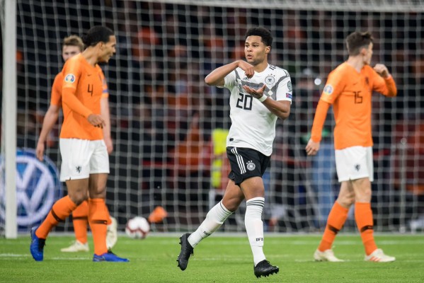 Alemania vence a Holanda y logra su primer triunfo de la eliminatoria rumbo a la Euro 2020