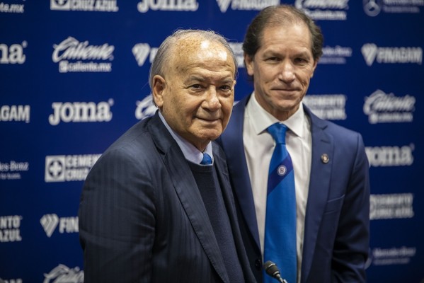 Jaime Ordiales revela que le sigue reportando a Billy Álvarez; no ha recibido nuevas indicaciones