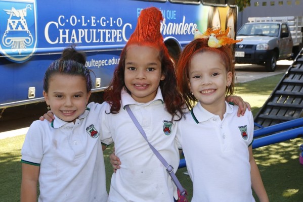 Julia Ramos, Monserrat Montaño y Lucía Álvarez.