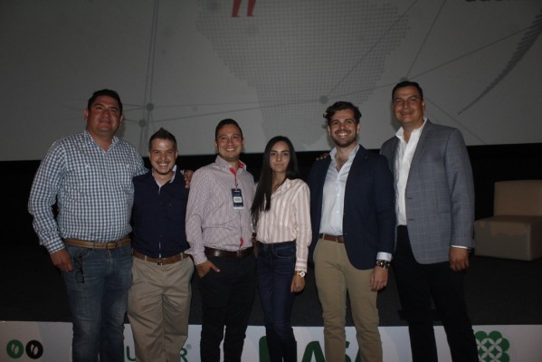 Integrantes del consejo directivo.