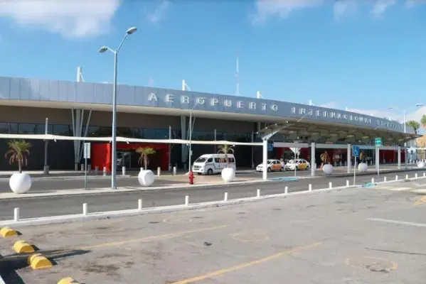Se registraron 468 mil 578 pasajeros en la central aérea de Mazatlán al 2024.
