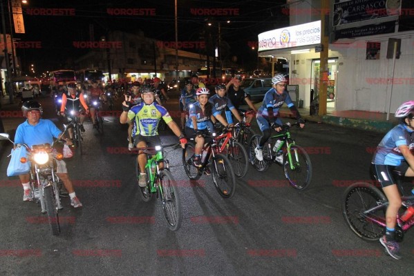 La importancia de utilizar luces en las bicicletas para evitar sean arrolladas por los carros o motos.