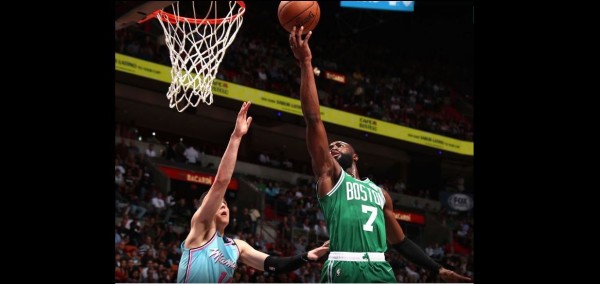 Boston Celtics vulneró la fortaleza de Miami Heat y ganó en la NBA