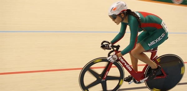 Yareli Salazar queda en el sitio 14 de la prueba de madison.