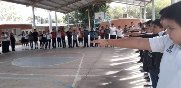 Inauguran la Liga de Voleibol Infantil Mixto en el Venadillo
