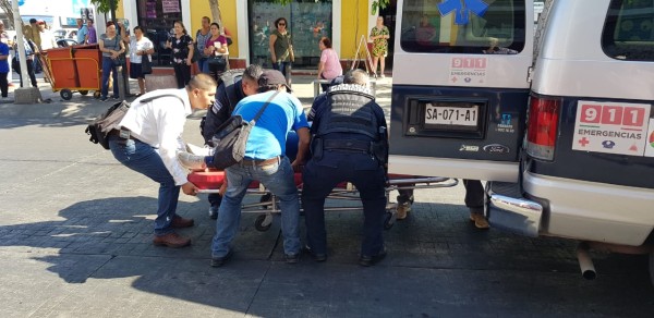 Camión atropella a mujer en el centro de Culiacán