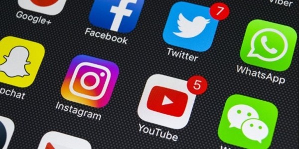 Usuarios reportan problemas en Facebook, Instagram y WhatsApp