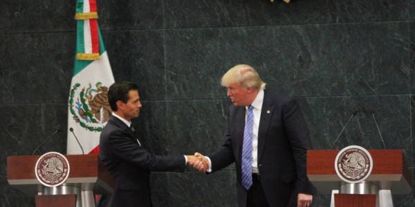 Trump pagó Dls. 115 mil por el avión que lo trajo a México para reunirse con EPN