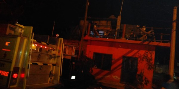 Incendio deja daños en una vivienda de Escuinapa