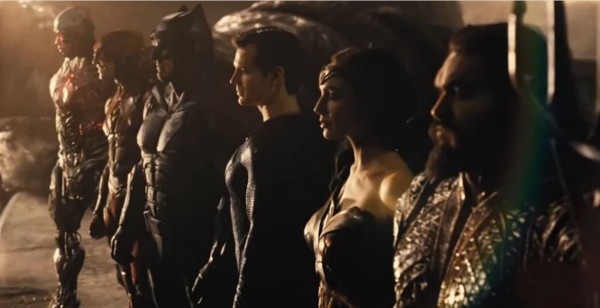 Zack Snyder planea rodar nuevas escenas con el elenco de La Liga de la Justicia para su versión de HBO