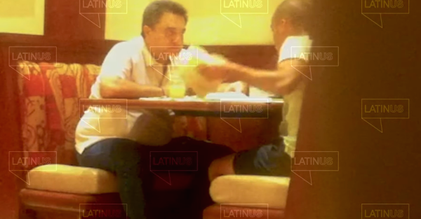 Graban a hermano de AMLO recibiendo dinero supuestamente para Morena y campañas de 2018